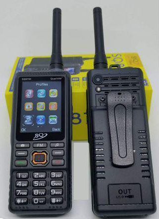 téléphone SQ 8700 