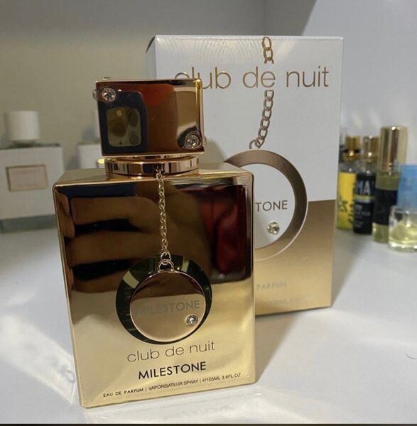 CLUB DE NUIT