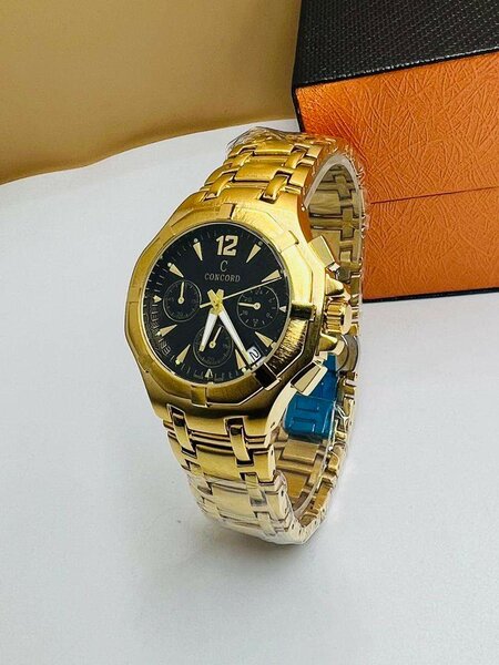 Montre Homme Dorée
