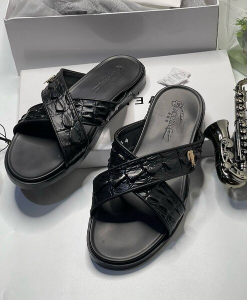 Leather slippers
