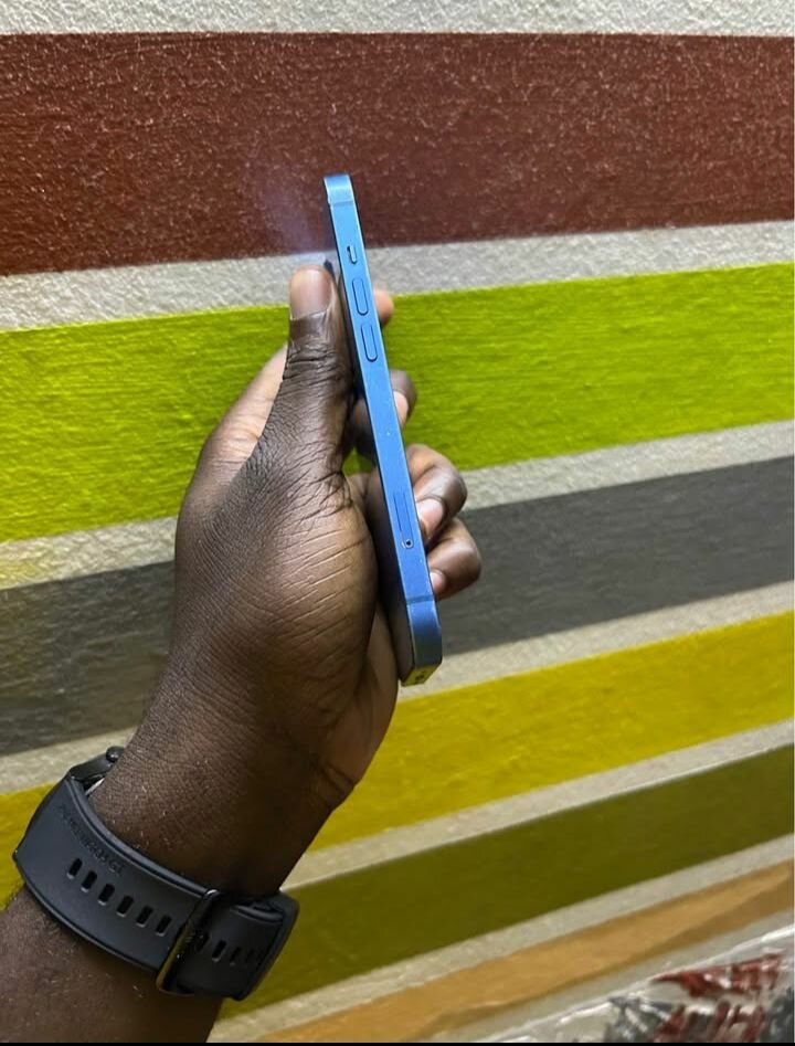 iPhone 13 Bleu 128Go