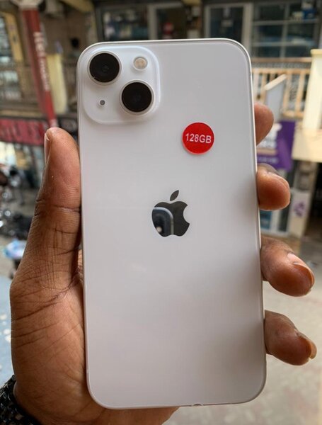 iPhone 13