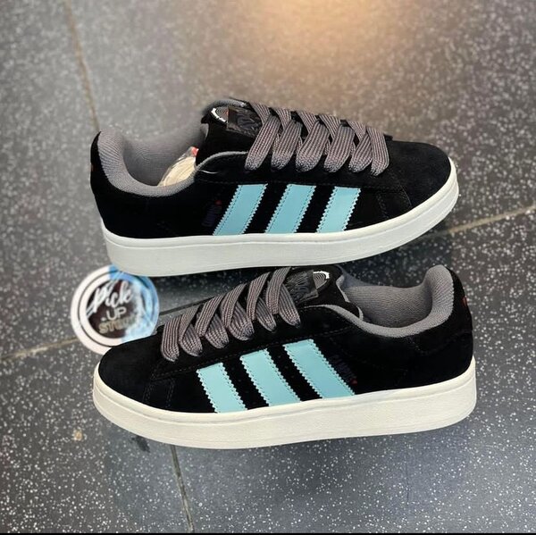 Adidas campus