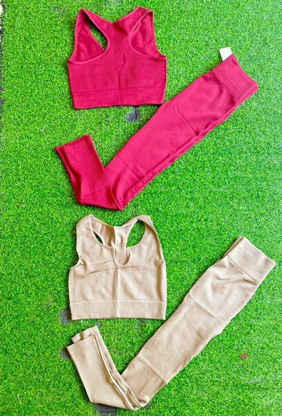 Leggings & tank top