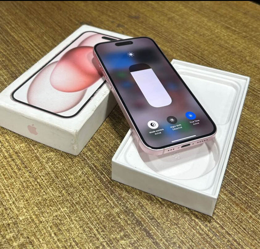 iPhone dernier modèle rose