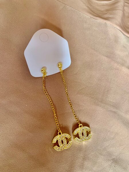 Fashion earrings