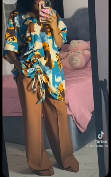 Ensemble blouse et pantalon chic