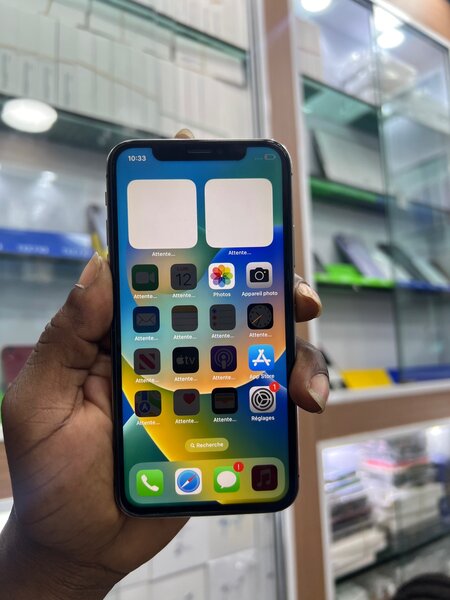 X sans ID 64Go disponible
