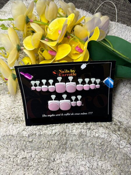 Ongles Nail by Carrole