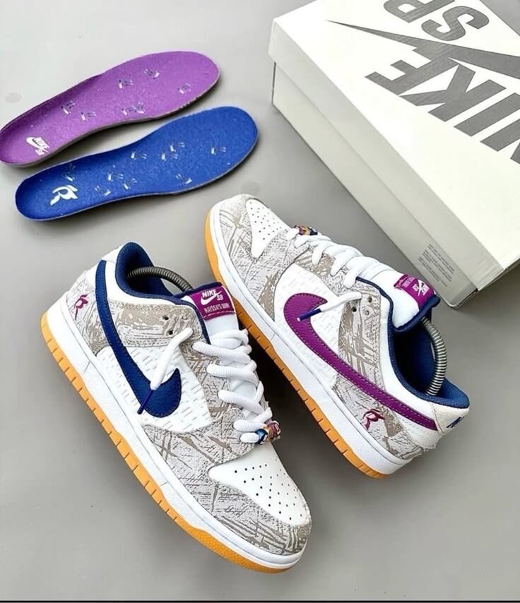 Nike Dunks