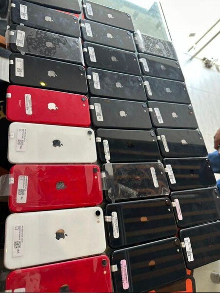 SE 2 64gb
