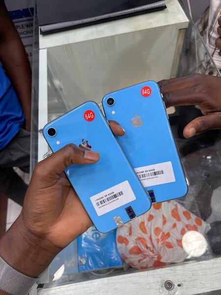 iPhone XR 64GB