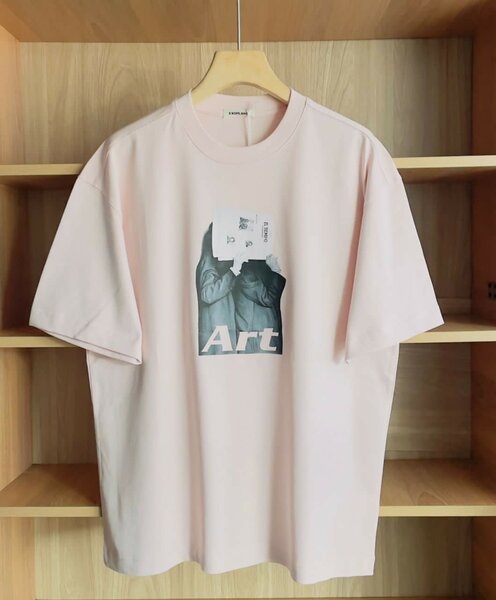 T shirt van