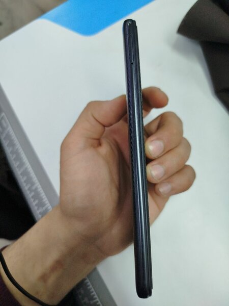 Redmi 4ram roam64