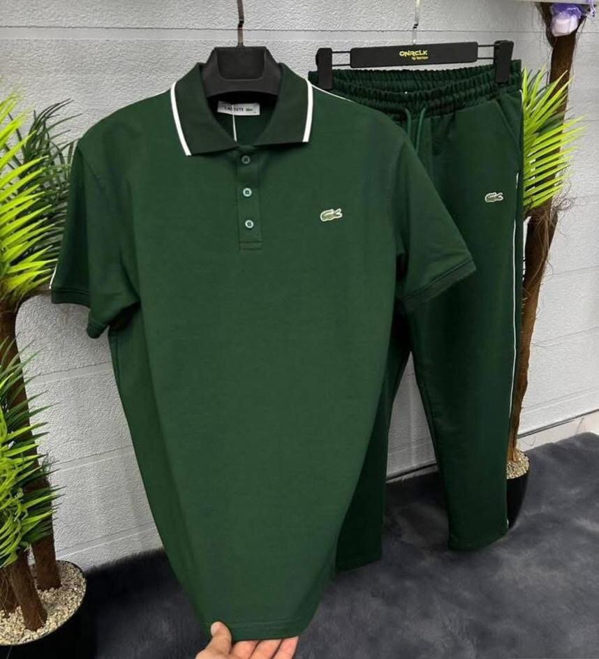 Ensemble polo et pantalon vert