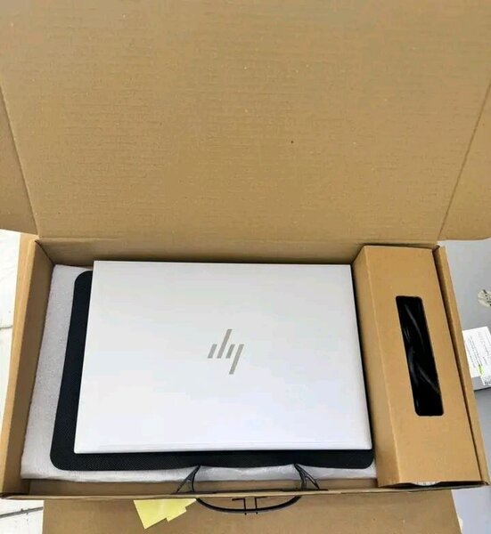 Ordinateur portable HP moderne