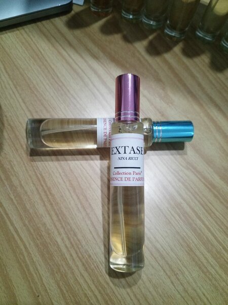 Essence de parfum "Extase"