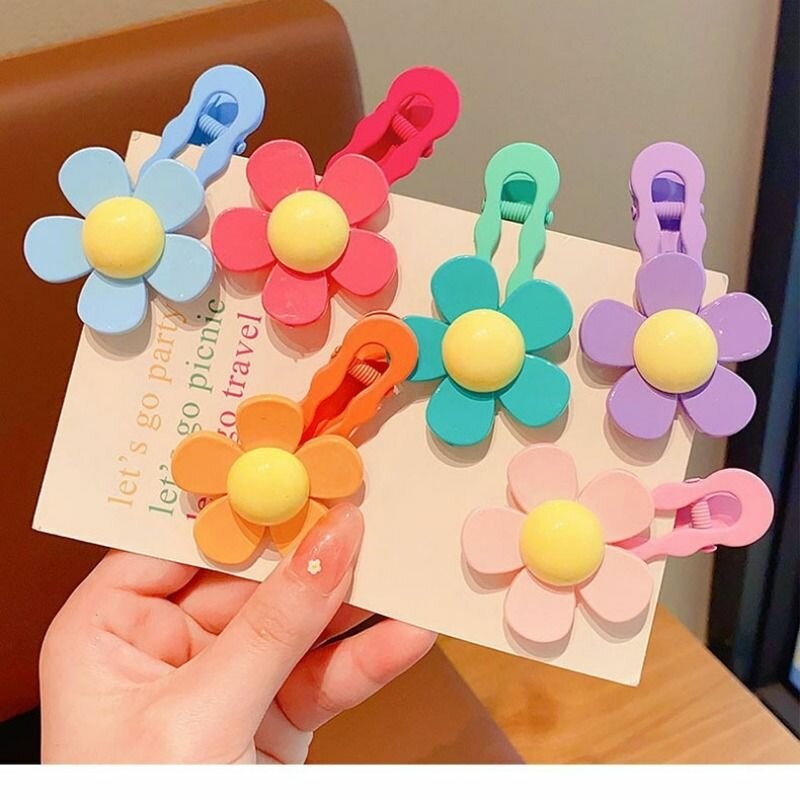 Pince à cheveux colorés