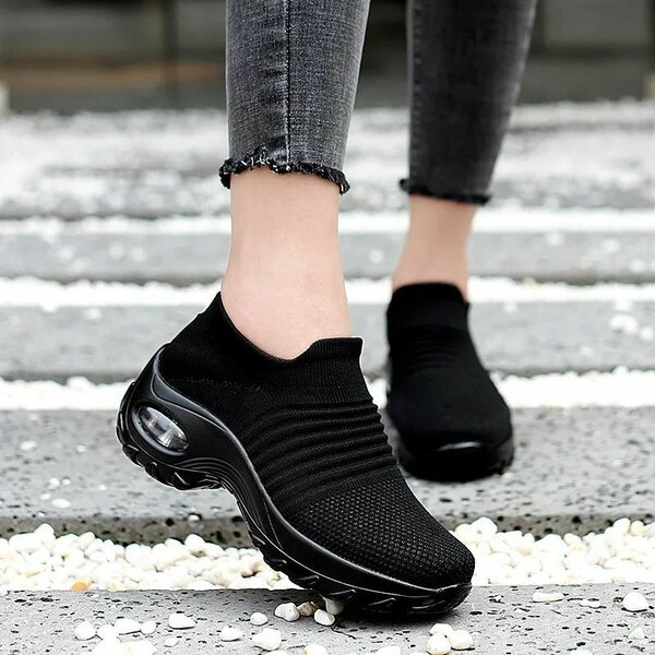 Ladies Sneakers size 37 to 41