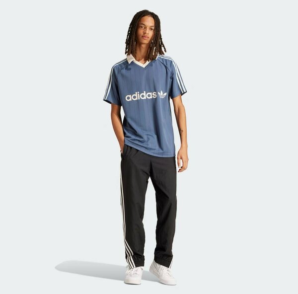 T-shirt Adidas rétro vintage