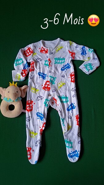Grenouillère bébé
