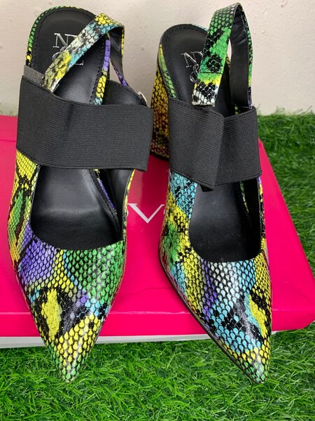 Shoe heel