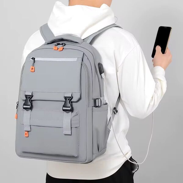 Sac à dos multifonction en gris