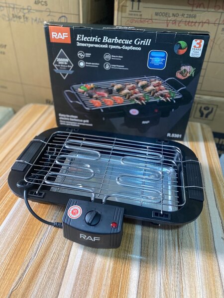 Electric barbecue grill