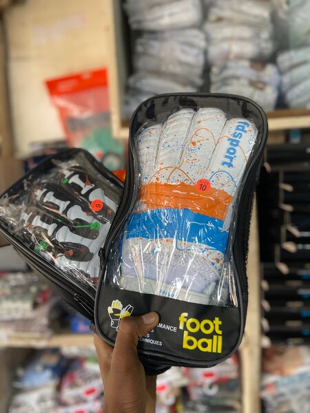 Gants de gardien de football performants