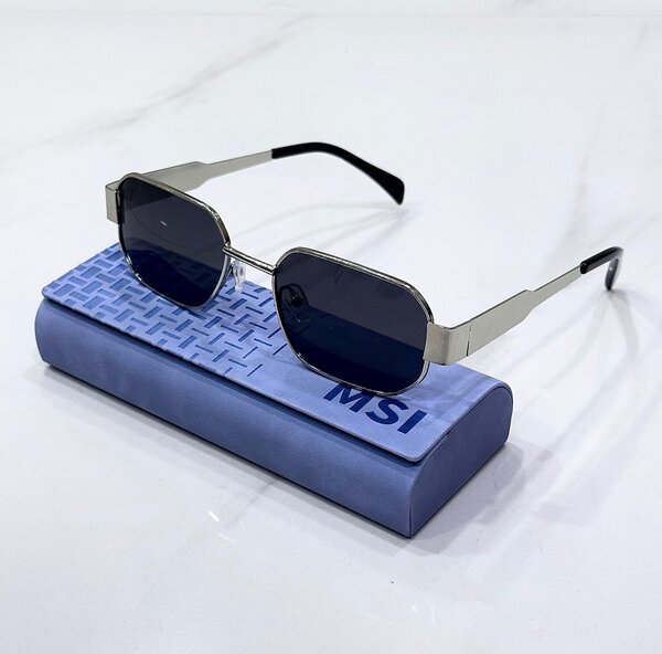 Lunettes de soleil hexagonales