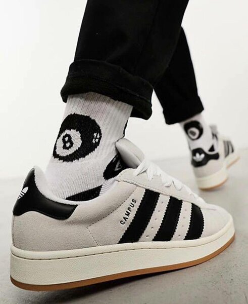 Adidas campus