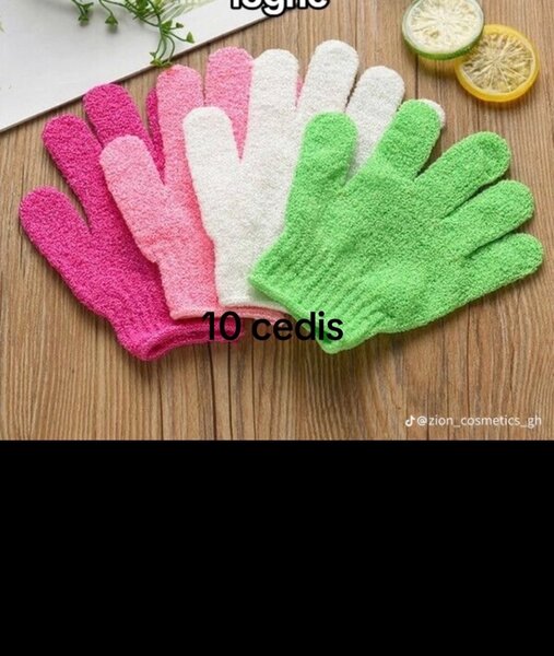 Bath glove