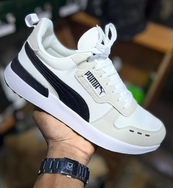 Baskets Puma blanches pour homme