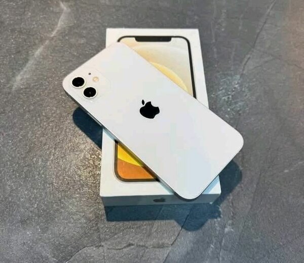 iPhone 12 Blanc Neuf Débloqué