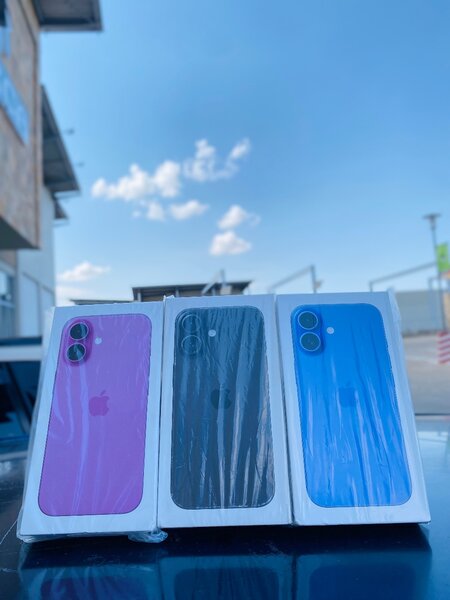 IPHONE 16