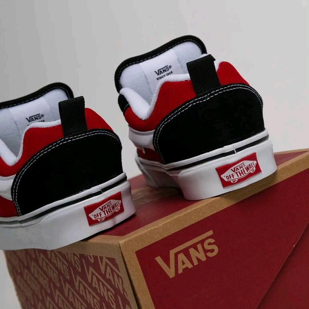 Vans skool knu
