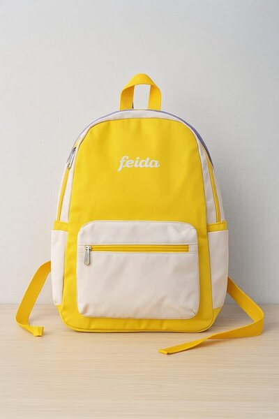 Sac à dos jaune vif élégant