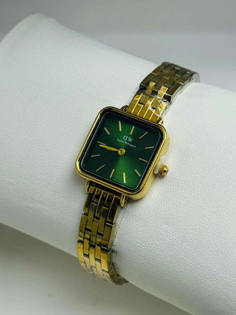 MONTRE LUXE FEMME DW ET AUTRES
