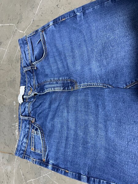 Ladies skinny jeans