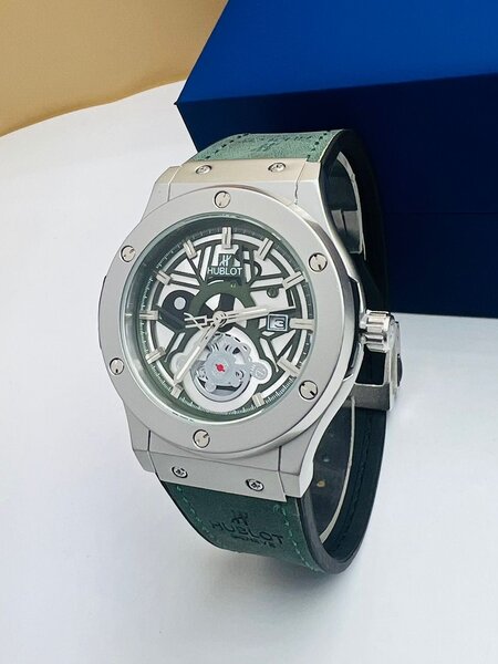 Montre automatique H