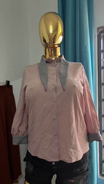 Ladies tops