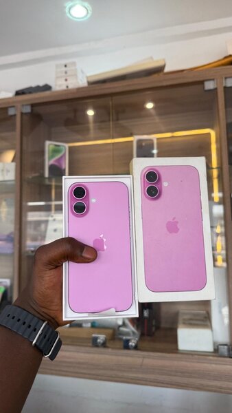 iPhone 16
