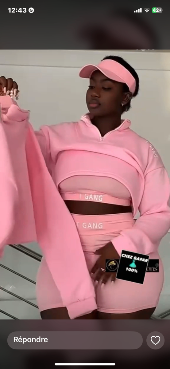Ensemble de sport rose femme
