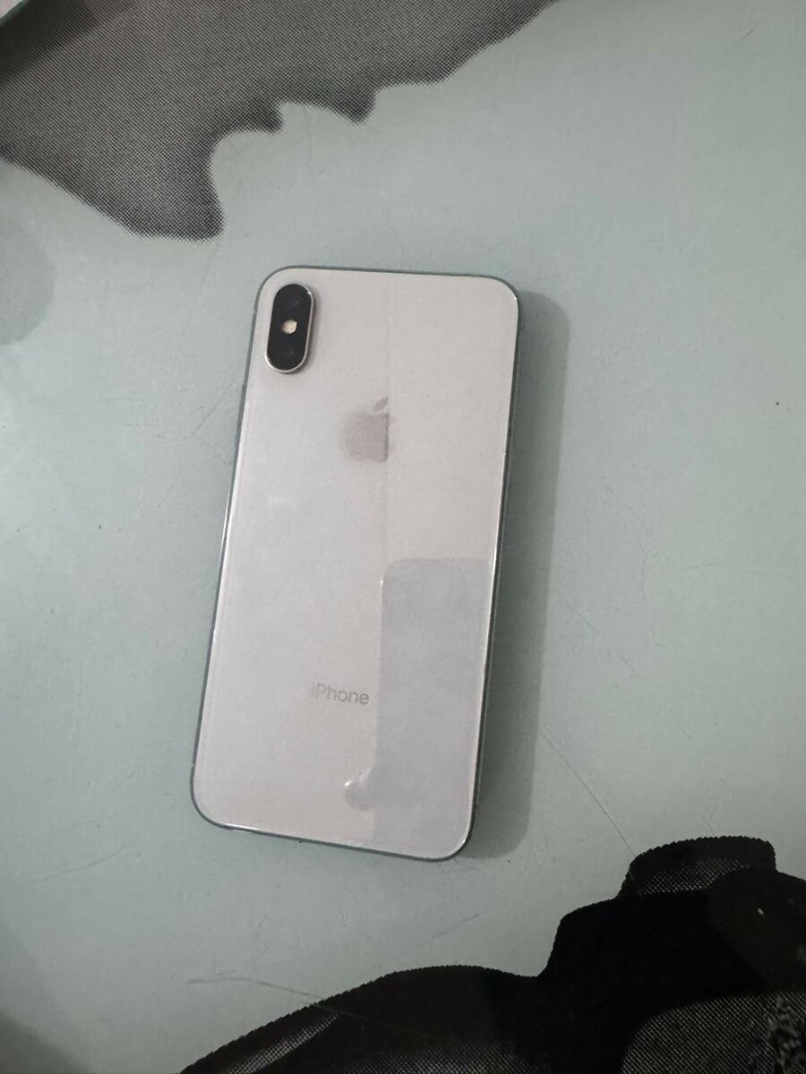 iPhone X