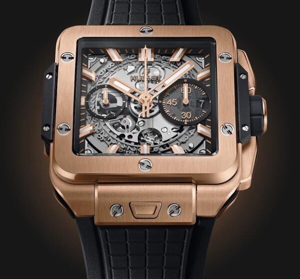 Montre carrée chic
