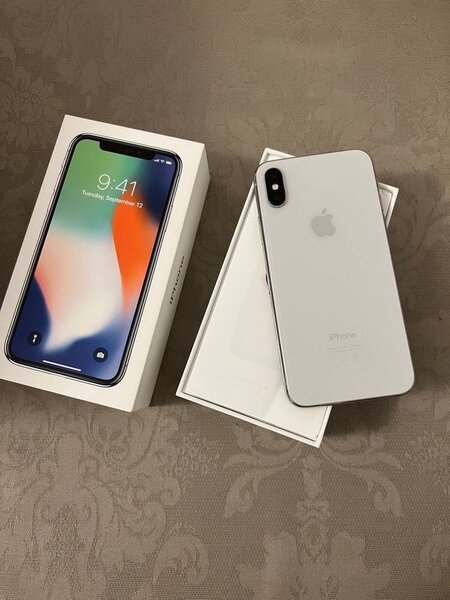 iPhone X 64 Go Argent