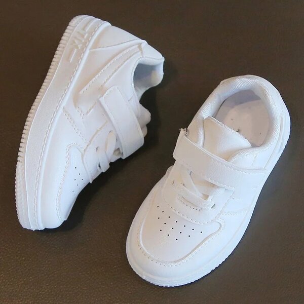 Kids sneakers