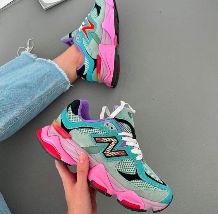 Sneaker