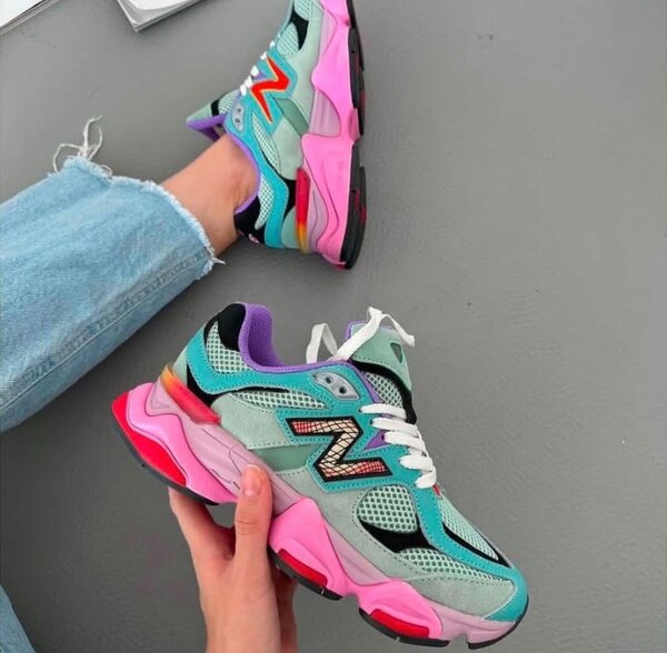 Sneaker