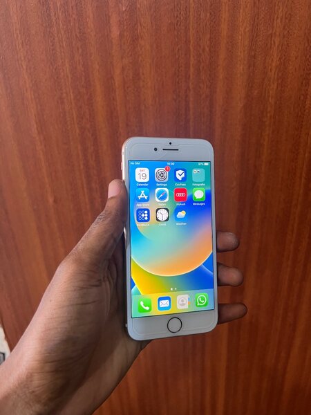 iPhone 8 64gb Gold